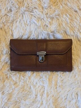 Liz Claiborne, Brown Leather Continental Wallet with Silver Turn-Lock